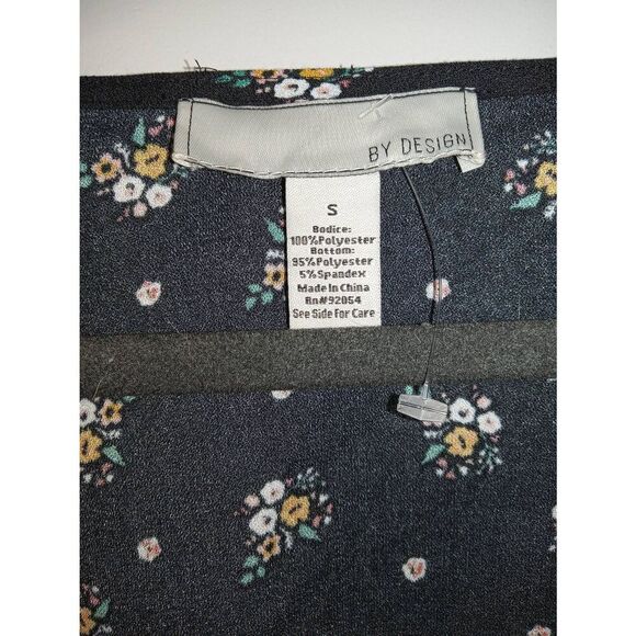 Chico By Design Black Floral Bodysuit Size S - Picture 5 of 5